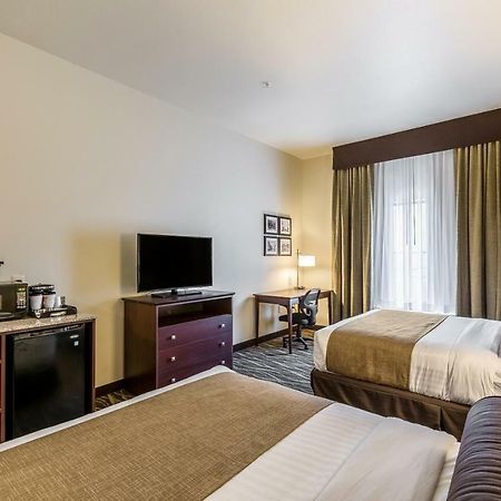 Cobblestone Hotel & Suites Hartford Zewnętrze zdjęcie